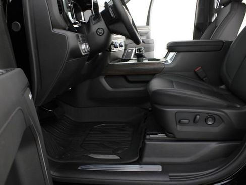 New 2026 GMC Sierra 1500 SLT w/ SLT Premium Plus Package AWD/4WD image 19