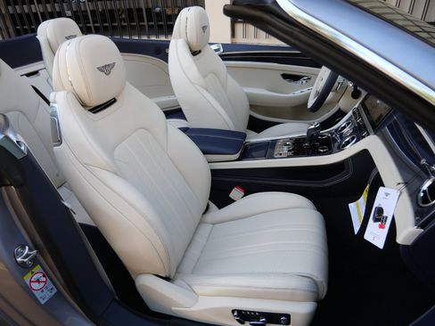 New 2026 Bentley Continental GTC image 22