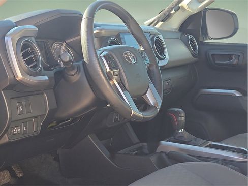 Certified 2023 Toyota Tacoma SR5 image 20