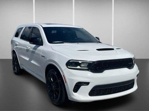 Used 2022 Dodge Durango R/T w/ Blacktop Package AWD/4WD image 2