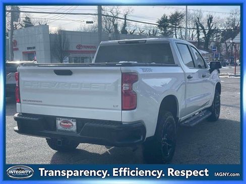 Used 2023 Chevrolet Silverado 1500 LT Trail Boss image 11