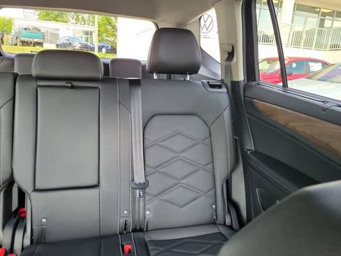 Certified 2026 Volkswagen Atlas SE AWD/4WD image 12