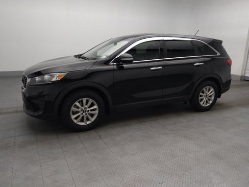 Used 2019 Kia Sorento L FWD image 2