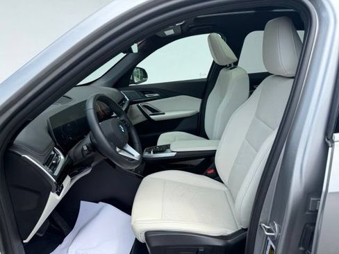 Used 2026 BMW X1 xDrive28i w/ Convenience Package AWD/4WD image 10