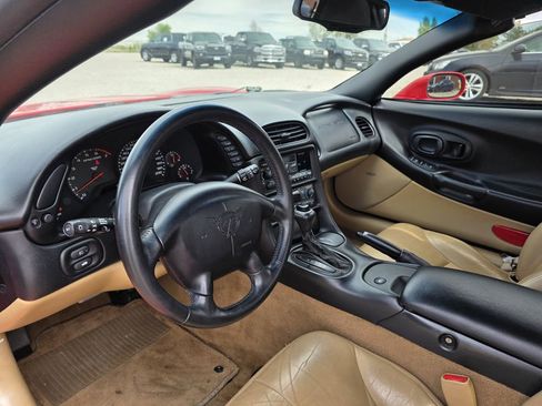 Used 1998 Chevrolet Corvette Convertible image 23