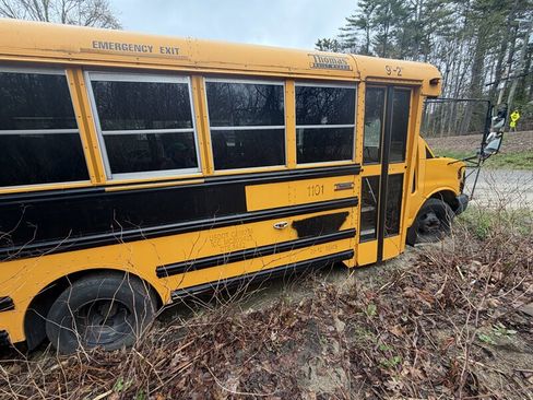Used 2009 Chevrolet Express 3500 RWD image 10