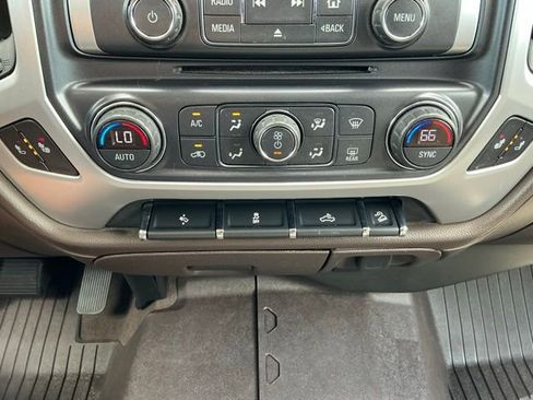 Used 2018 GMC Sierra 1500 SLT w/ SLT Premium Package AWD/4WD image 13