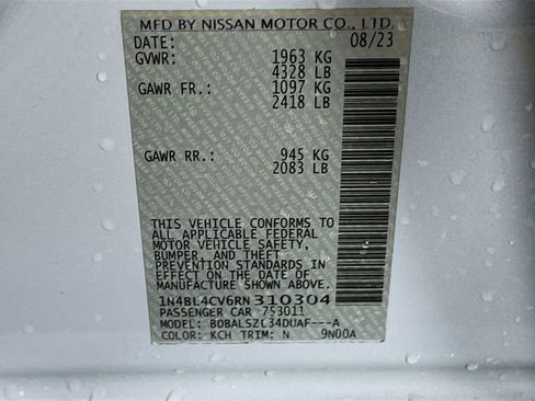 Used 2024 Nissan Altima 2.5 SR w/ SR Premium Package FWD image 34