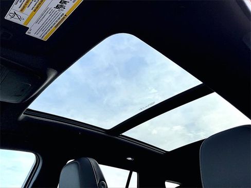 New 2026 Chevrolet Equinox LT w/ Convenience Package II image 14