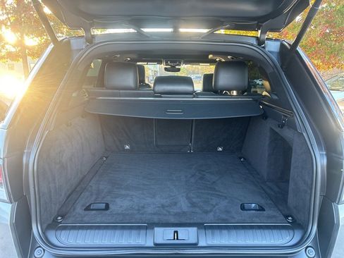Used 2017 Land Rover Range Rover Sport HSE image 28