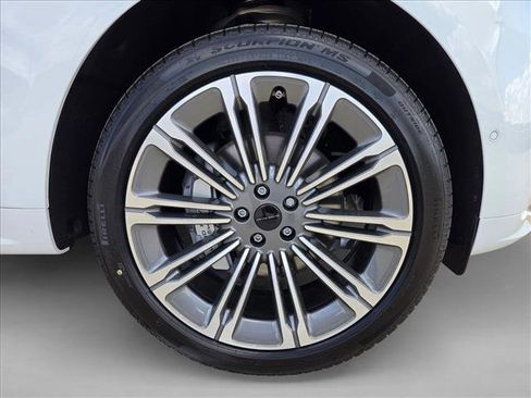 New 2026 Land Rover Range Rover Sport Dynamic SE AWD/4WD image 10