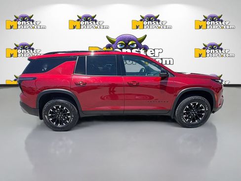 Used 2024 Chevrolet Traverse Z71 w/ LPO, Floor Liner Package AWD/4WD image 4