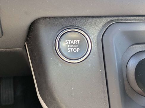 Used 2025 Land Rover Defender 110 S AWD/4WD image 30