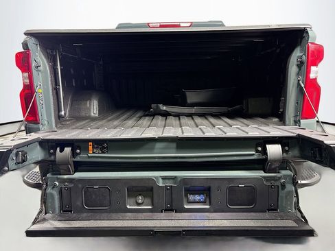 Certified 2025 Chevrolet Silverado 1500 LT Trail Boss w/ Convenience Package II image 37