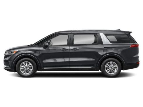 Used 2024 Kia Carnival LX FWD image 3