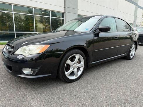 Used 2008 Subaru Legacy 2.5i Limited AWD/4WD image 3