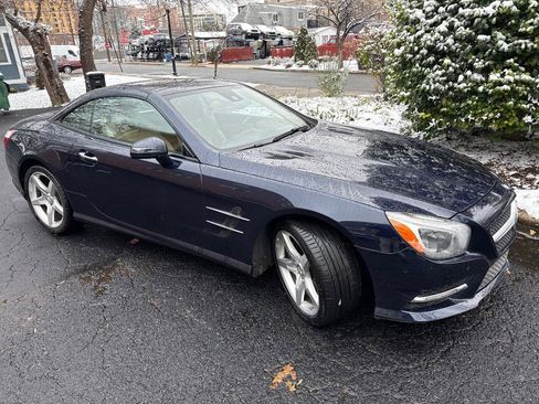 Used 2013 Mercedes-Benz SL 550 image 5