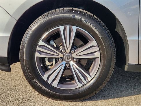 Used 2017 Acura MDX SH-AWD image 12