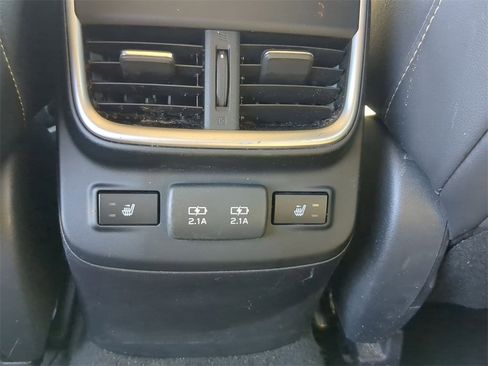 Used 2022 Subaru Outback Limited image 18