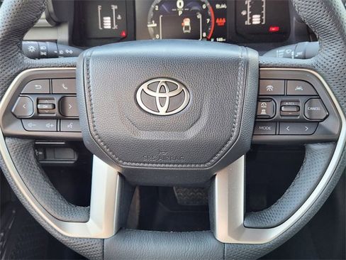 Used 2025 Toyota Tacoma SR5 image 25