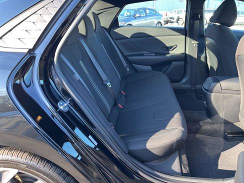 New 2025 Hyundai Elantra Sport image 16