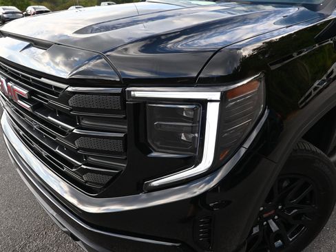 Used 2024 GMC Sierra 1500 Elevation image 14