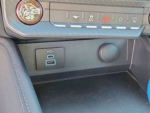 Used 2025 Ford Mustang Dark Horse w/ Dark Horse Handlin Package image 27