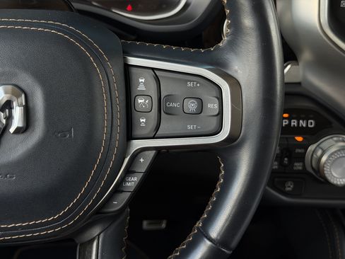Used 2025 RAM 1500 Tungsten AWD/4WD image 19