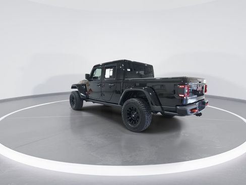 Used 2025 Jeep Gladiator Mojave image 6