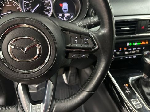 Used 2023 MAZDA CX-9 Touring image 16