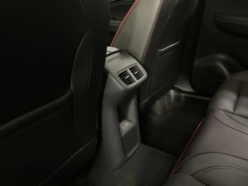 Used 2023 Buick Envision Essence w/ Technology Package I AWD/4WD image 18