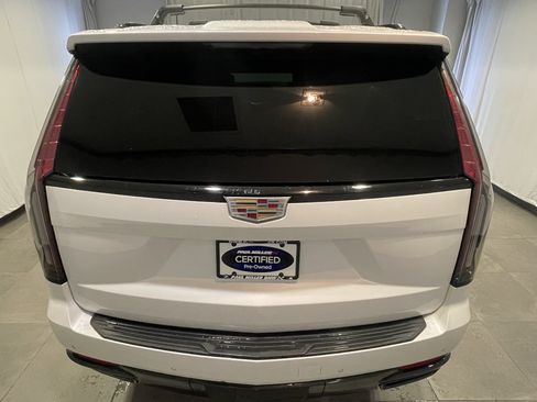 Used 2023 Cadillac Escalade ESV Sport Platinum AWD/4WD image 5