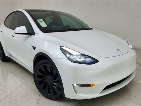 Used 2023 Tesla Model Y Performance image 87