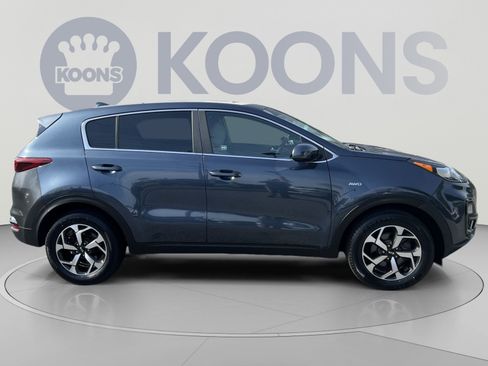 Used 2020 Kia Sportage LX AWD/4WD image 8