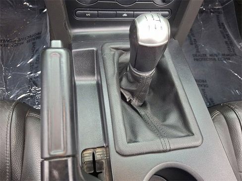 Used 2006 Ford Mustang GT image 14