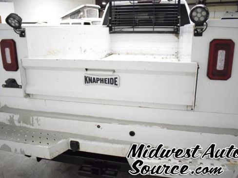 Used 2021 Chevrolet Silverado 2500 W/T w/ WT Fleet Convenience Package image 3