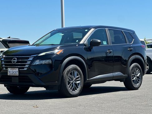 Certified 2024 Nissan Rogue S AWD/4WD image 8