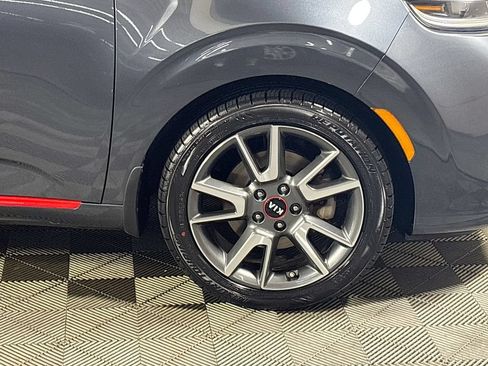 Used 2020 Kia Soul GT-Line Turbo FWD image 25