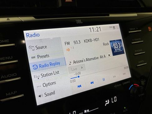 Used 2019 Toyota Camry XSE w/ Driver Assist Package FWD image 27