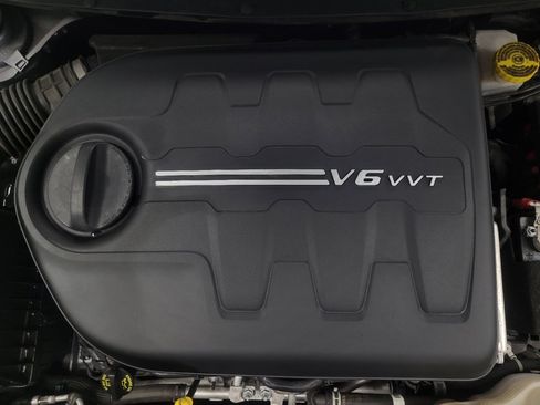 Used 2022 Jeep Cherokee Latitude Lux AWD/4WD image 30