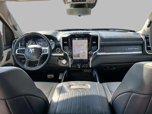 Used 2022 RAM 1500 Limited AWD/4WD image 16