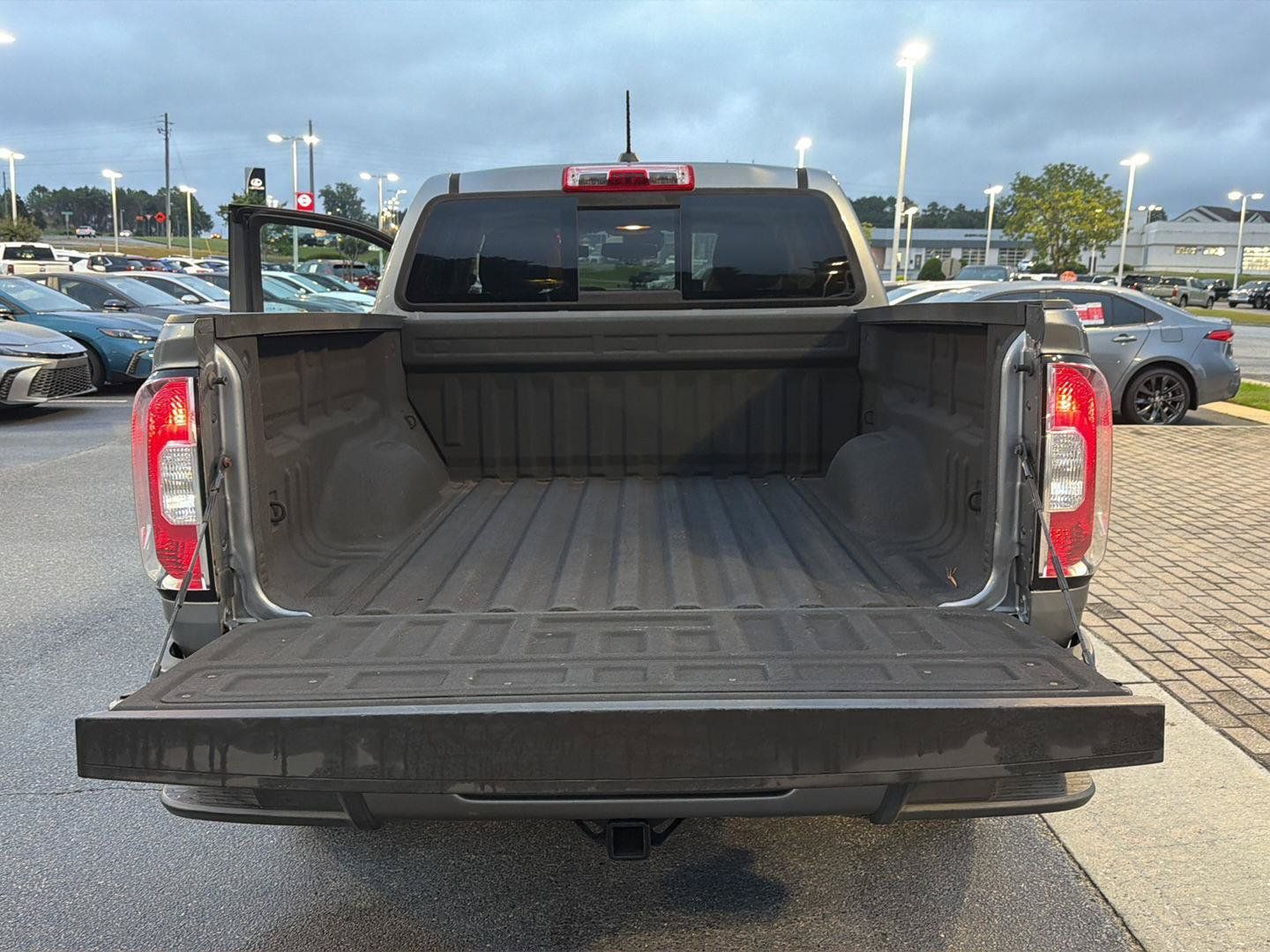 Used 2021 GMC Canyon AT4 w/ Driver Alert Package AWD/4WD image 35