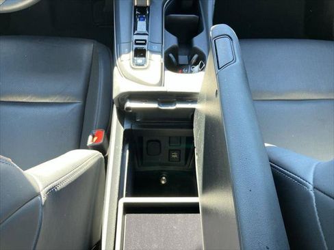 Certified 2023 Toyota Crown image 18