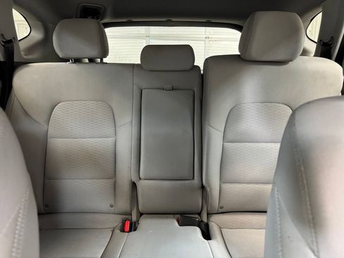 Used 2019 Hyundai Tucson Value FWD image 13