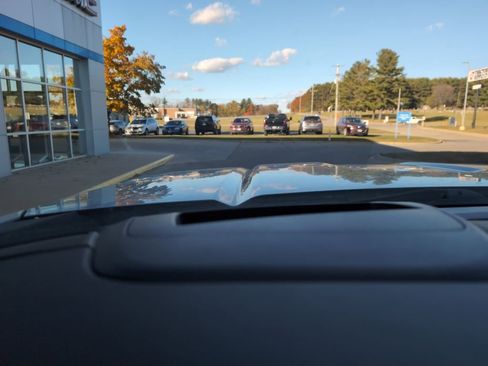 Used 2024 GMC Sierra 2500 AT4 w/ AT4 Premium Plus Package image 21