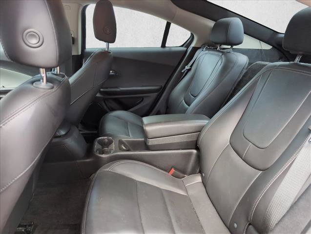 Used 2015 Chevrolet Volt Premium w/ Premium Trim Package FWD image 17