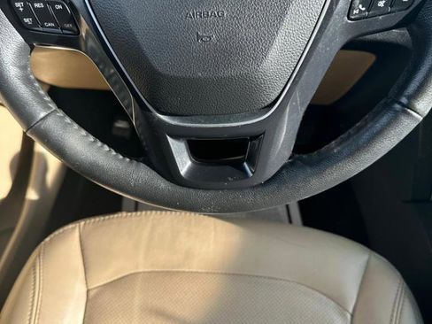 Used 2016 Ford Explorer Limited w/ Equipment Group 301A AWD/4WD image 33