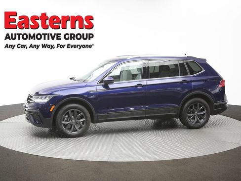 Used 2023 Volkswagen Tiguan SE AWD/4WD image 58