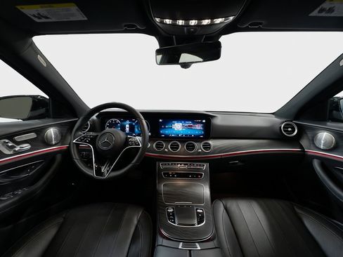 Used 2022 Mercedes-Benz E 350 Sedan image 18