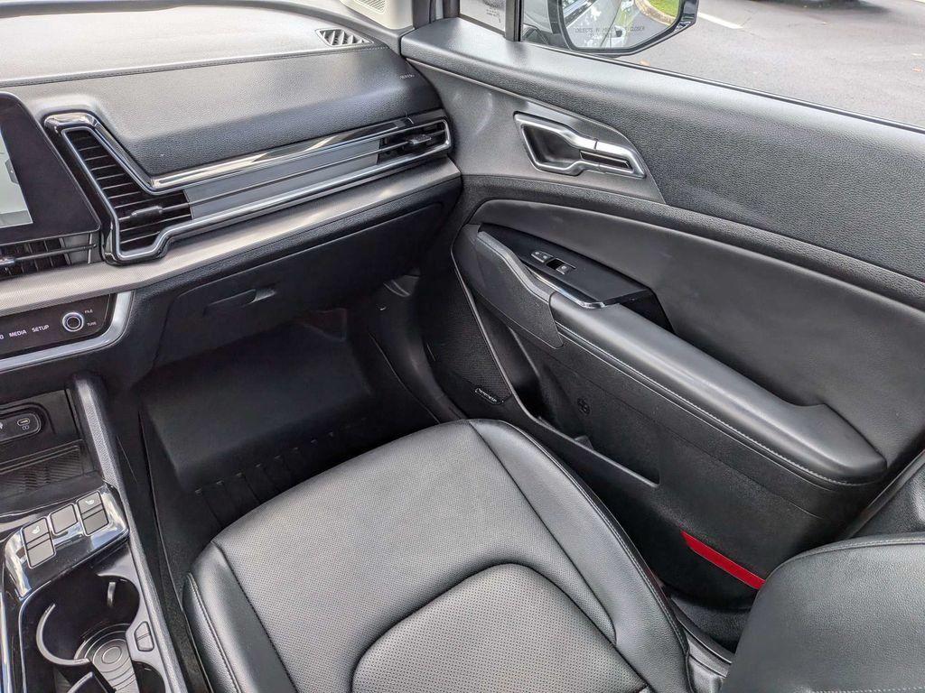 Used 2023 Kia Sportage SX FWD image 19